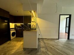 The Commodore (D27), Condominium #471750061